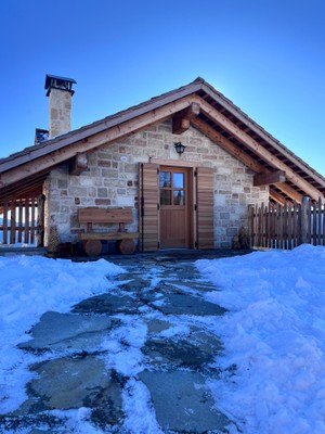 Photo exteriors Apartment in hut Mira