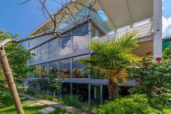 Foto Außenansicht Ferienwohnungen Villa Alvarium