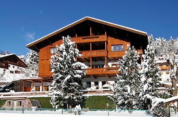 Photo exteriors Residence GranTubla