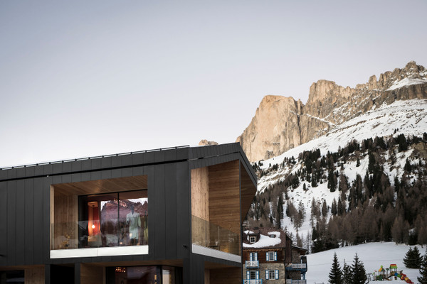 Foto esterno Sporthotel Passo Carezza
