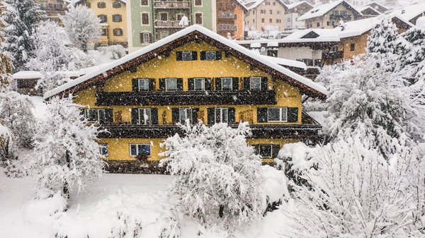 Foto invernale di presentazione La Rondula - Residence Chalet Garni
