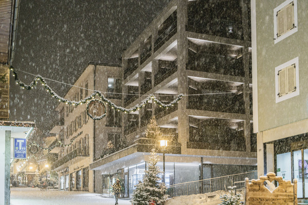 Foto Außenansicht Aquila Dolomites Residence