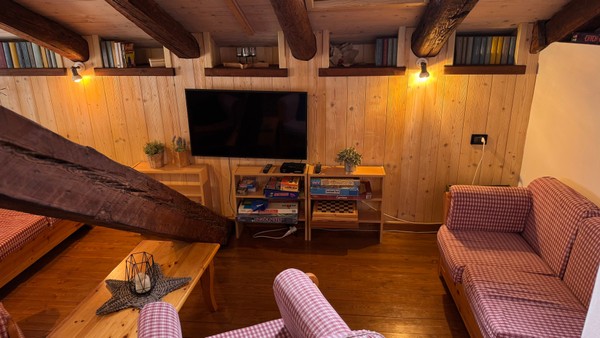 La zona giorno Appartamenti in agriturismo La Tana dell’Orso
