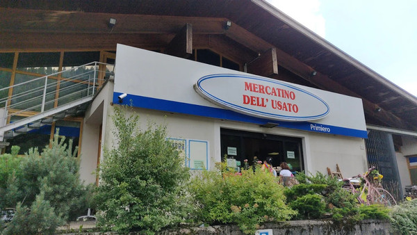 Photo exteriors Second hand shop Dituttopertutti