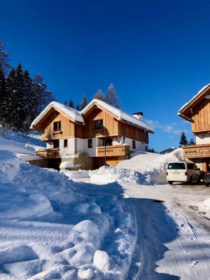 Foto Außenansicht Ferienhaus Golfchalet 3 Confini