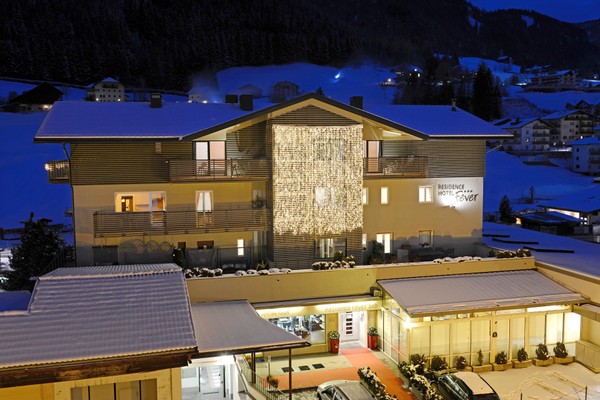 Foto esterno Garni-Hotel + Residence Fever