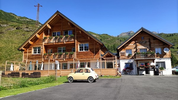 Foto esterno Albergo Le Alpi