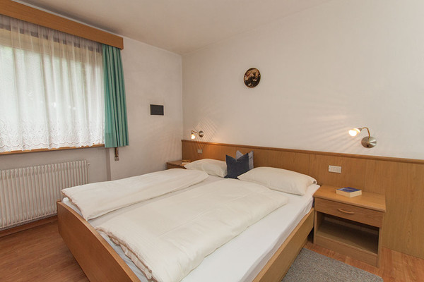 Foto vom Zimmer Zimmer + Ferienwohnungen Martagon