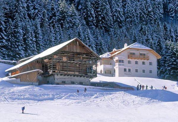 Winter presentation photo Apartments Palmerhof