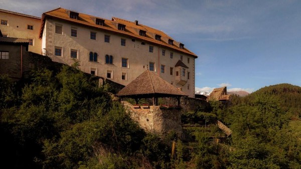 Photo exteriors Hotel + Residence Castel Badia