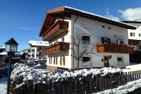 Foto esterno Appartamenti Cesa Rabanser