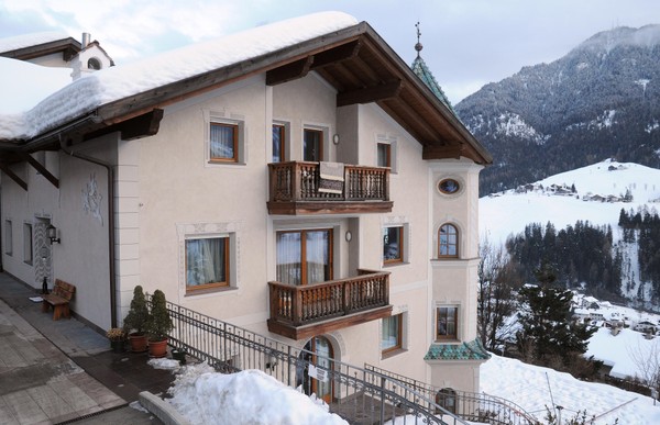 Foto Außenansicht Ferienwohnungen Walter Senoner