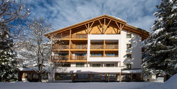 Foto esterno in inverno Villa Eden