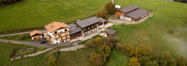Photo exteriors Farmhouse apartments Dietrichhof