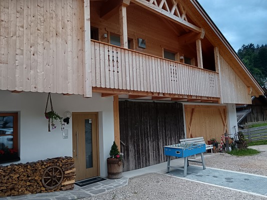 Foto Außenansicht Ferienwohnungen auf dem Bauernhof Innerraderhof