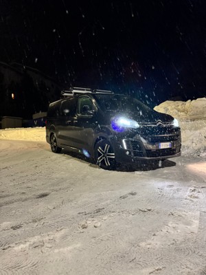 Photo exteriors Car hire with driver Alp Transfer