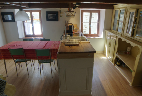 Foto della cucina Stones and Pines
