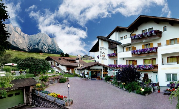 Foto esterno Parc Hotel Tyrol
