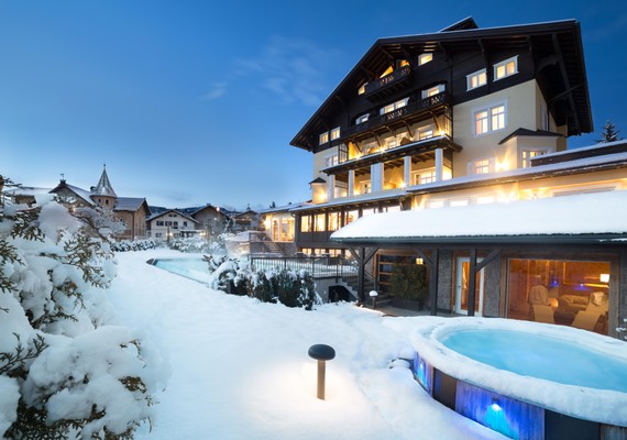 Foto esterno in inverno Villa Kastelruth