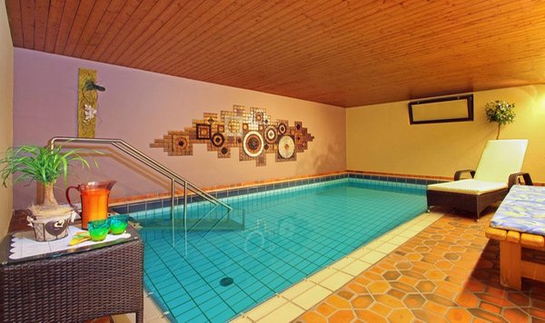 La piscina Garni-Hotel Savoy
