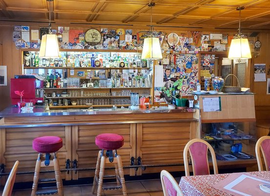 Photo of the bar B&B (Garni)-Hotel Belvedere Schönblick