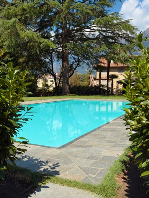 Foto della piscina all'aperto