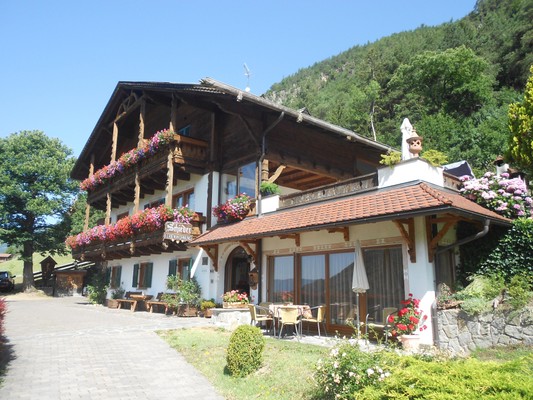 Photo exteriors Apartments Schieder