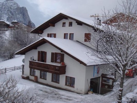 Foto esterno Appartamenti Casa Karbon Erich