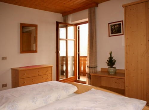 Foto vom Zimmer Ferienwohnungen Casa Thurn Edenberg