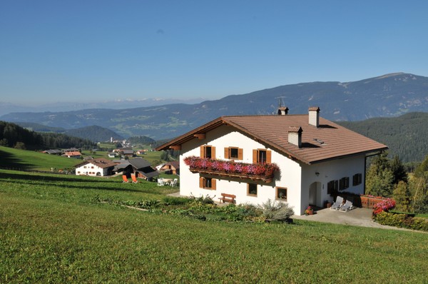 Photo exteriors Farmhouse apartments Fiziderhof