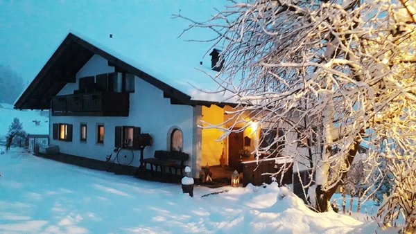 Foto invernale di presentazione Grafhof - Camere + Appartamenti in agriturismo 3 fiori