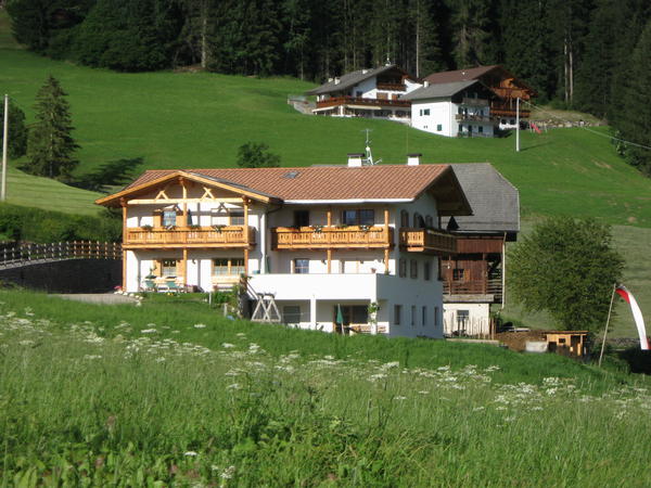 Foto esterno in estate Ronsolhof
