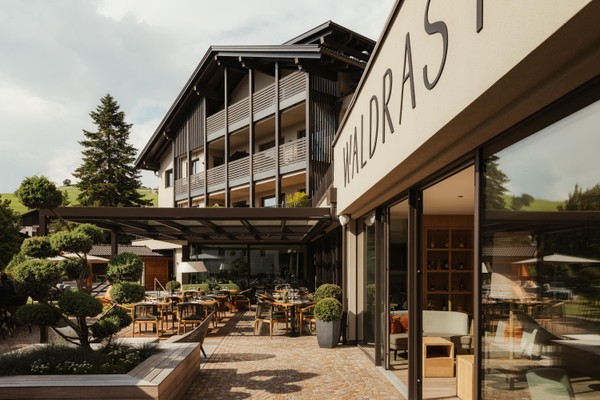 Photo exteriors Hotel Waldrast - Forestside Living