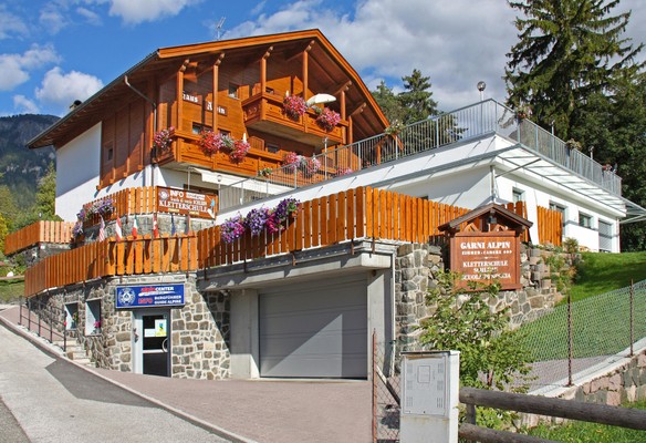 Photo exteriors Garni (B&B) Alpin