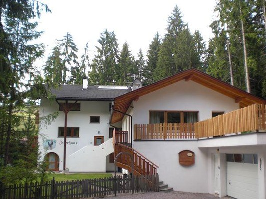 Foto Außenansicht Ferienwohnungen Jägerhaus