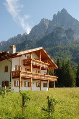 Photo exteriors Farmhouse apartments Miesnerhof