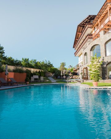 Foto della piscina all'aperto