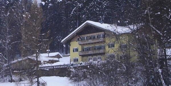 Foto invernale di presentazione Residence Konstantin