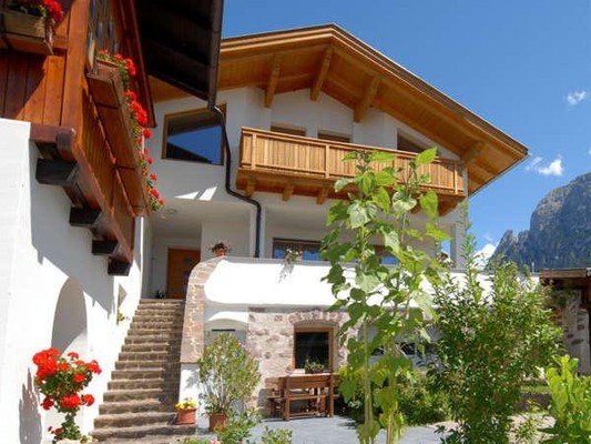 Foto esterno Appartamenti in agriturismo Platzerhof
