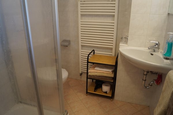Foto del bagno Appartamenti in agriturismo Grattweberhof