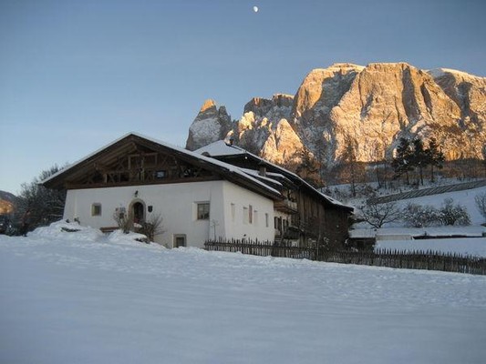 Foto Außenansicht Ferienwohnungen auf dem Bauernhof Salmsein Biohof
