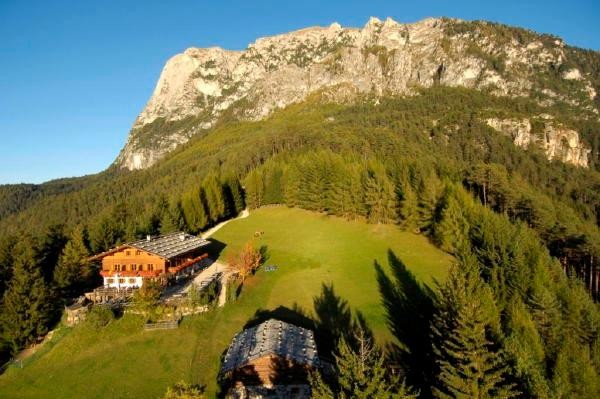Foto esterno Rifugio-Hotel Hofer Alpl