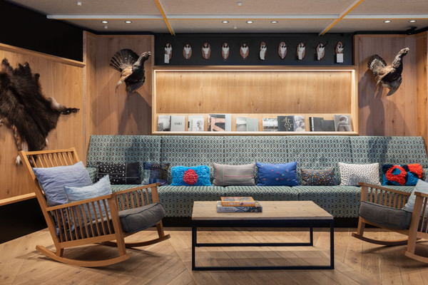 Die Gemeinschaftsräume ICARO Hotel