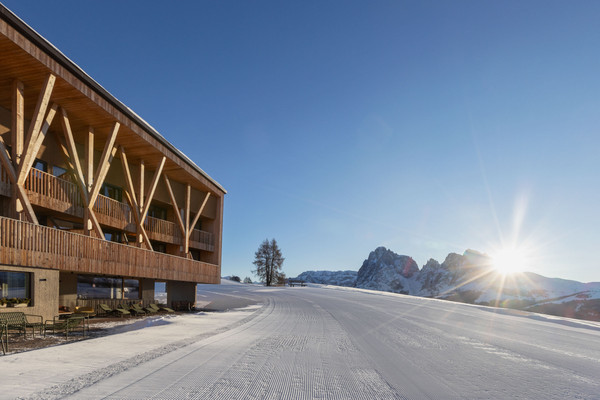Foto Außenansicht ICARO Hotel
