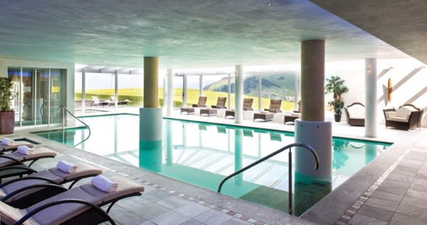La piscina Hotel Santner Alpine Sport & Relax