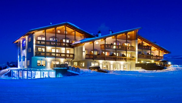 Photo exteriors in winter Santner Alpine Sport & Relax