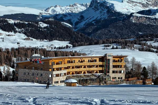 Foto Außenansicht Hotel Paradiso