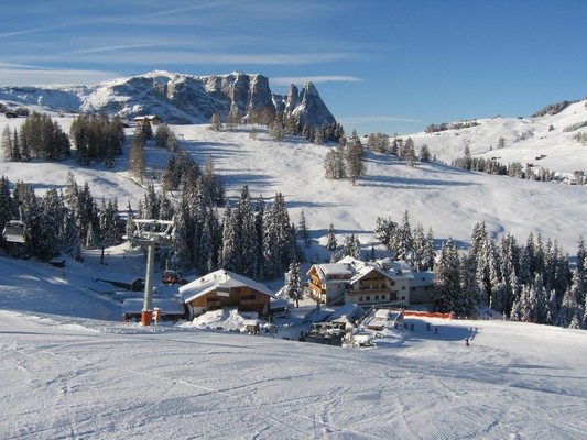 Foto esterno Albergo Monte Piz