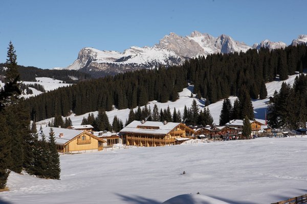 Photo exteriors in winter Tirler – Dolomites Living Hotel