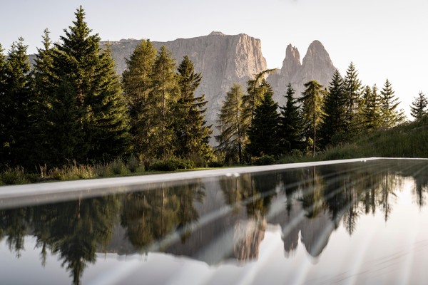 Foto della piscina all'aperto